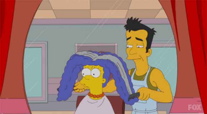 Marge Simpson en la peluquería