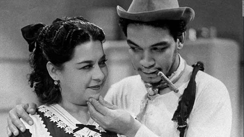 Frases de Mario Moreno, Cantinflas - el café de la Historia estamos peor pero estamos mejor cantinflas