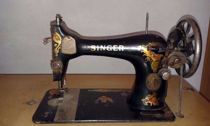 Máquina de coser Singer