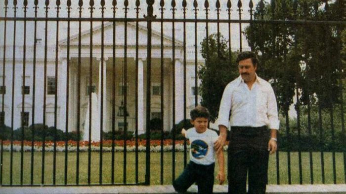 Pablo Escobar ante la Casa Blanca el café de la historia